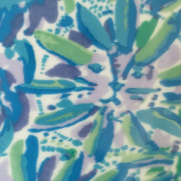 Lilly Pulitzer mug - Picture 3 of 4